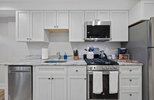 Shaw Appartement | Cozy 1BD/1BA Suite in Shaw/Convention Ctr/DWTN DC