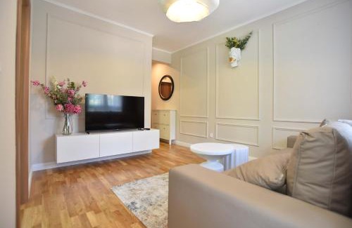 Lazi Appartement | Comfy one-bdr apartment Sara