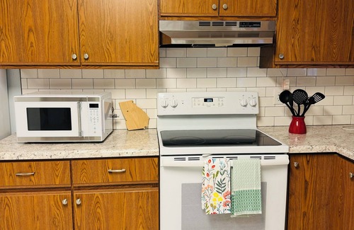 Warner Robins Maison | Comfy, Pet-Friendly Home close to Robins AF