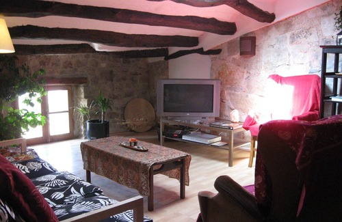 Fores Autre | Rural Horizons - Magnifique penthouse dans maison en pierre de 110 kms Barcelone
