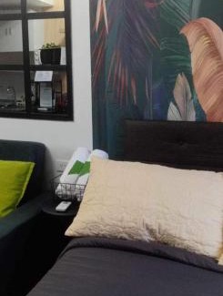 Las Pinas Appartement | Comfy Studio unit with Wi-fi, Las Piňas City, parking rent optional