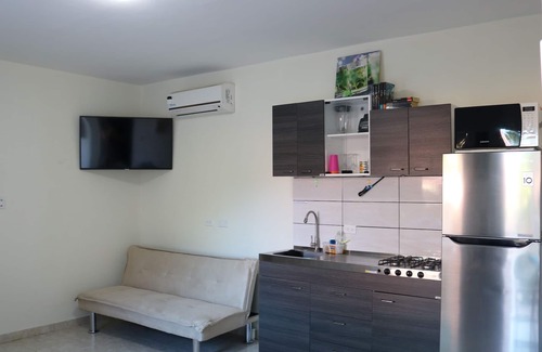 Tanki Leendert Appartement | Comfy Studio with large veranda + Shared Pool