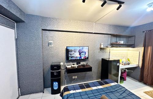 Pluit Appartement | Comfy Studio with Smart Tv&Fast Wifi @Baywalk Mall