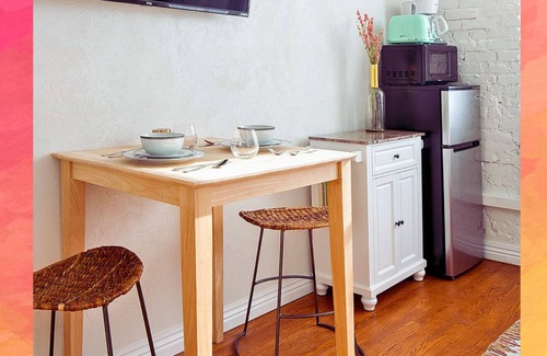 Westlake Appartement | Comfy Sunlit Queen Studio! Pet friendly! Near DTLA