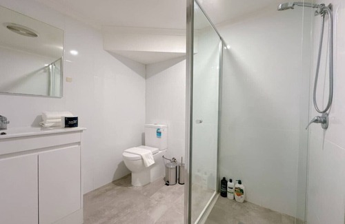 Sunnybank Hills Appartement | Comfy unit near Garden city Westfield w/ Parking