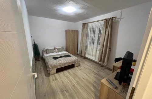 Zalau Appartement | Comfycondo