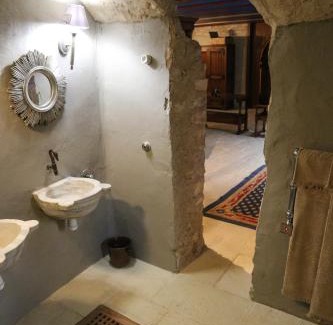 Issoudun Lit Et Petit-Déjeuner | Commanderie des Champs Forts