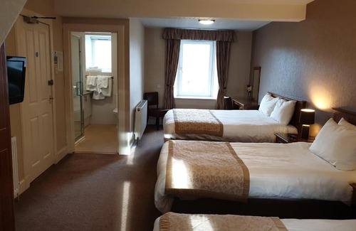Cromarty Firth Hôtel | Commercial Hotel