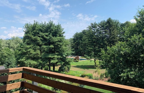 Guanzate Appartement | Como Lake Milan Dream Apartment - 5 minutes from the highway, surrounded by greenery