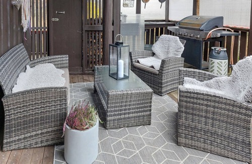 Evje Maison | Compact cottage on a beautiful plot and sunny location.