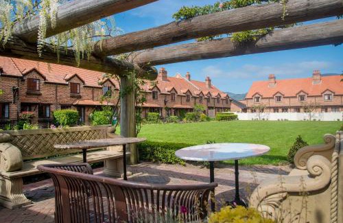 Stoke Appartement | Compass Cottage - Monaco Resort