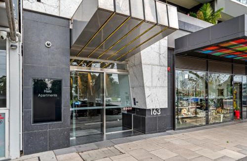 St Kilda Appartement | Complete Host Halo Apartments