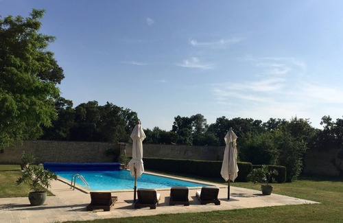 Vouhe Maison | Propriété entièrement privative, piscine chauffée-grand confort/ Exceptionnel