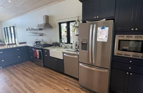 Sebago Maison | Completely remodeled home on Sebago Lake