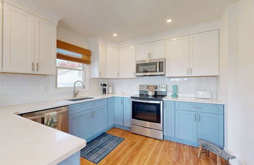 South Bethany Harbor Maison | Completely Renovated South Bethany House, 5- minute walk to beach