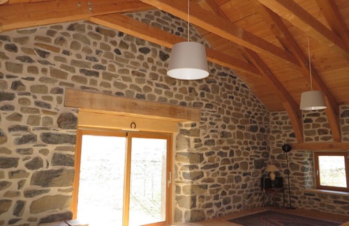 Les Vastres Maison | Completely renovated farm, in the heart of nature, in Les Vastres, at the gates of Mézenc