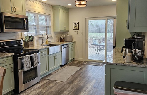 Alexis Autre | Completely updated Farmhouse with everything you will need! Relax and enjoy!