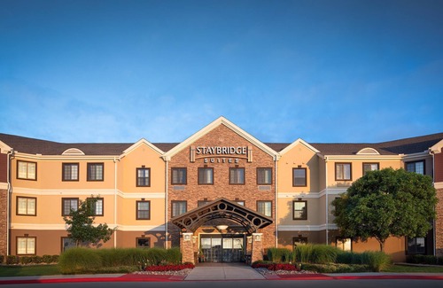 Fort Worth Copropriété | Petit-déjeuner gratuit + Wi-Fi gratuit + piscine extérieure | Suite à seulement 30 minutes de Six Flags!