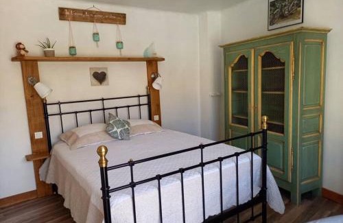 Comps-sur-Artuby Maison | Comps sur Artuby, le tilleul et le four, Jabron