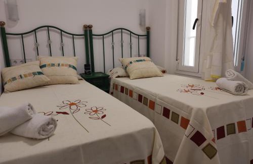 Carretera de Cadiz Maison | Con terraza y muy cerca de la playa,centro y estación de tren