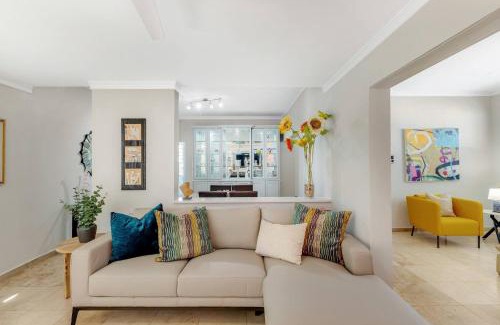 Santurce Maison | Condado Villa 4Bd 3Ba Spa-Generator-Parking
