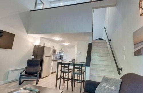 Magog Appartement | Condo Le Memphré *Bord de Lac*