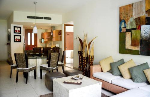 Playa Diamante Appartement | Condo Mayan Lakes