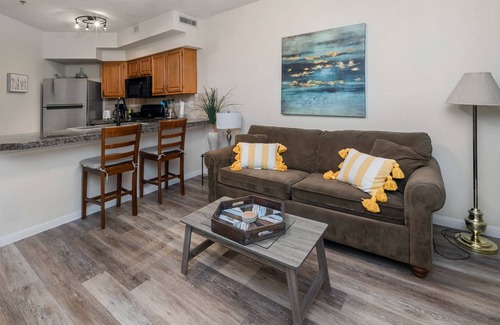 Lago Vista Copropriété | Votre escapade romantique vous attend! Offrez-vous ce charmant condo - Séjournez 6 nuits, obtenez la 7e gratuitement!