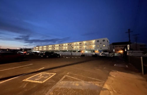 North End Maison | Condo Steps Aways from Beachfront, Boardwalk, and Attractions! Free Parking!