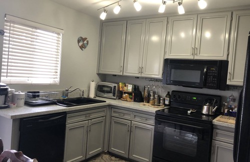 Baristo Copropriété | Condo with 360 degree views of Palm Springs mountains