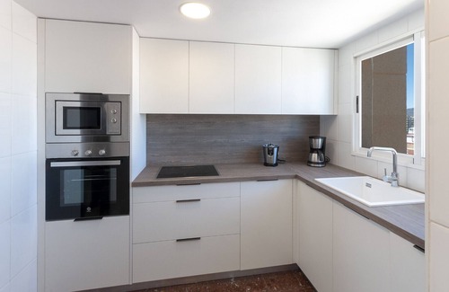 Grao de Gandia Appartement | Avec charme, à quelques mètres de la plage. A / C et wifi gratuit. Terrasse avec vue sur la mer