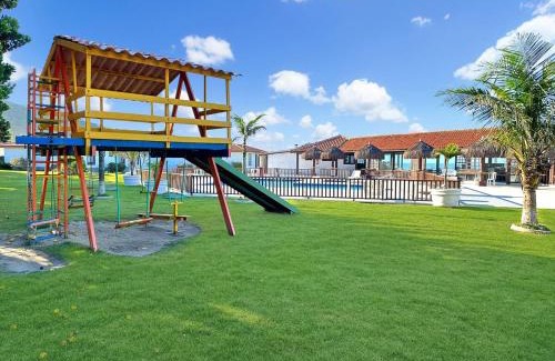Praia Rasa Maison | Condomínio beira mar - 2 suíte - 1quarto - Lazer - AC