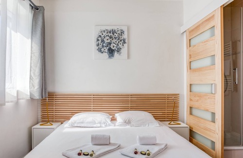 Grand Lyon Appartement | Confluence - Superbe pied à terre avec parking privé