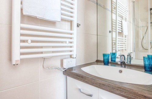 Grand Lyon Appartement | Confluence - Superbe pied à terre avec parking privé