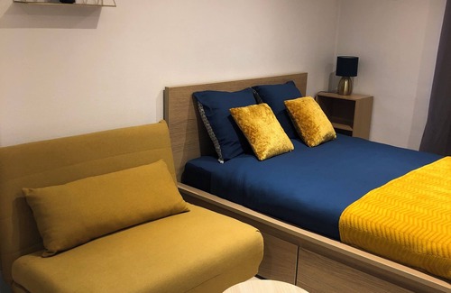 Cusset Appartement | Confort et Charme Scandinave Avec Terrasse, aux Portes de Vichy