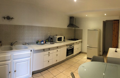 Cusset Appartement | Confort et Charme Scandinave Avec Terrasse, aux Portes de Vichy