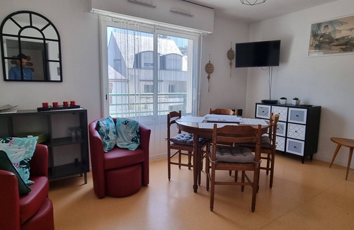 Concarneau Appartement | Confortable Studio avec Balcon en plein Centre de Concarneau - Parking privé