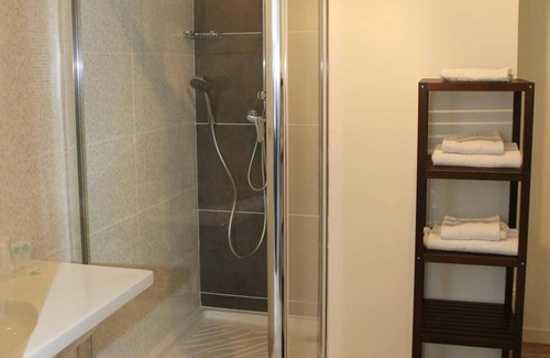 Blanquefort Appartement | Confortable T2 Près de Bordeaux