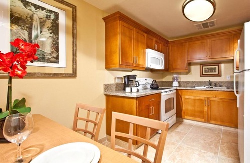 Uptown Design District Copropriété | Congratulations! Sleeps 6+Extras!