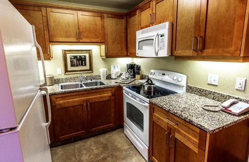 Uptown Design District Copropriété | Congratulations! Sleeps 6+Extras!