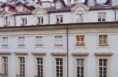 Historic Centre Appartement | Conte Verde 12 by Wonderful Italy