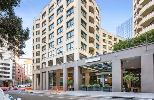 Parramatta Appartement | Contemporary 1-Bed First Floor Unit with Pool