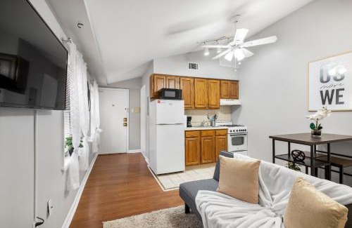 Bella Vista Appartement | Contemporary 1br Urban Retreat