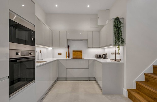 Haringey Appartement | Contemporary 3BR duplex garden apartment
