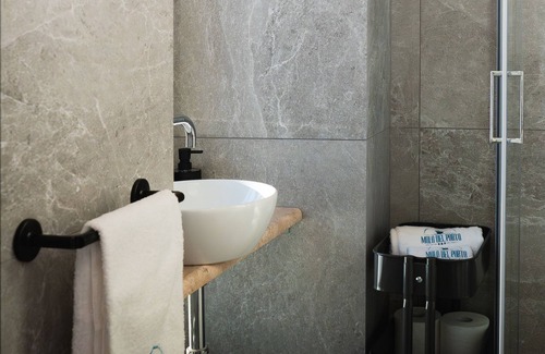 Civitavecchia Appartement | Contemporary and elegant apartment overlooking the sea located in a central area