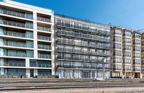 Raversijde Appartement | Contemporary apartment in Oostende with balcony