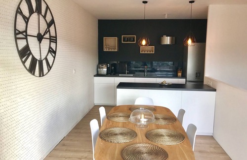 Durban-Corbieres Maison | Gîte contemporain confortable & chaleureux en pleine nature.Superbe vue.PISCINE