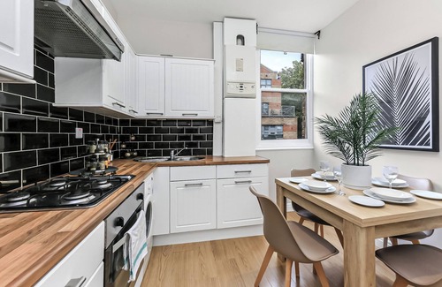 Camden Town Appartement | Contemporary Comforts in a Vibrant Urban Hub