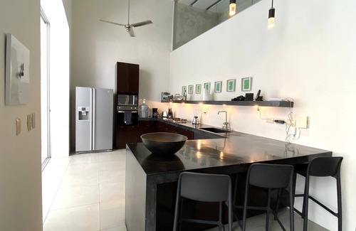 Centro Maison | Contemporary Elegance in Historic Downtown