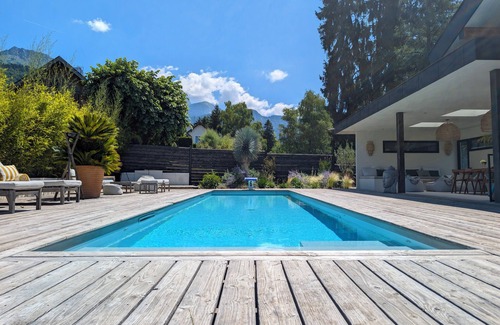 Echarvines Villa | Contemporary villa with pool, panoramic lake & mountain views, AC